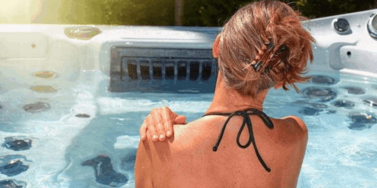 Benefits of Soaking In a Hot Tub Before or After Exercise